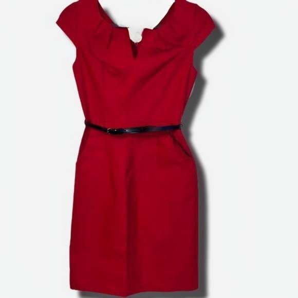 Brand Lovely Day Dress  From Modcloth  Cap Sleeve Stretch Material  & Pockets - Picture 2 of 11